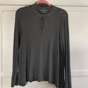 AE KeyHole Soft & Sexy Mock Neck Top